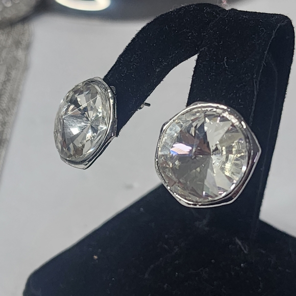 Statement Silver and Crystal Heart Choker Necklace Chain Tassel Earrings Set - Picture 6 of 11